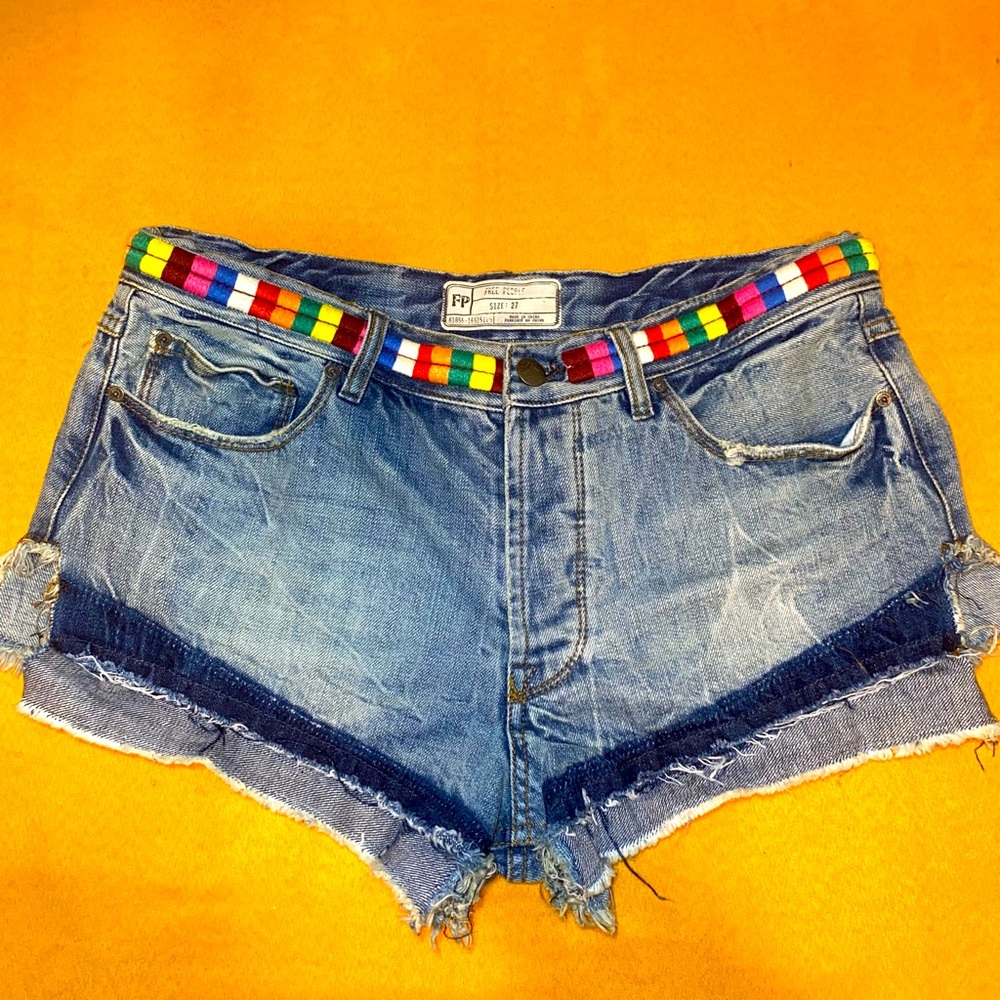 Free People Jean cheeky shorts w Multicolor Embroidered Waistband size 27